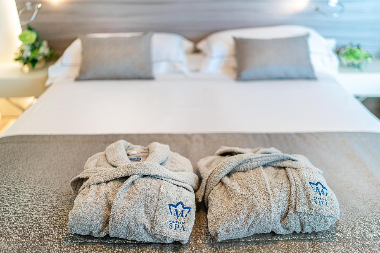 Majestic & Wellness 4*